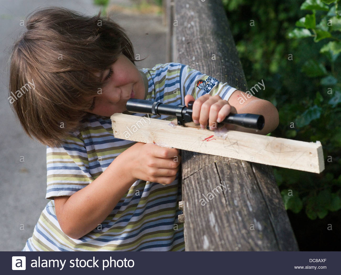 kid kids toy gun guns toys homemade wooden aiming sniper scope Stock