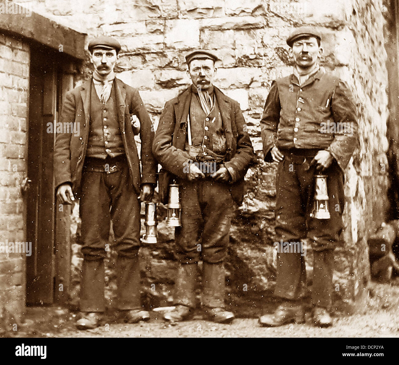Miners / Hauliers early 1900s Stock Photo, Royalty Free Image 59492254