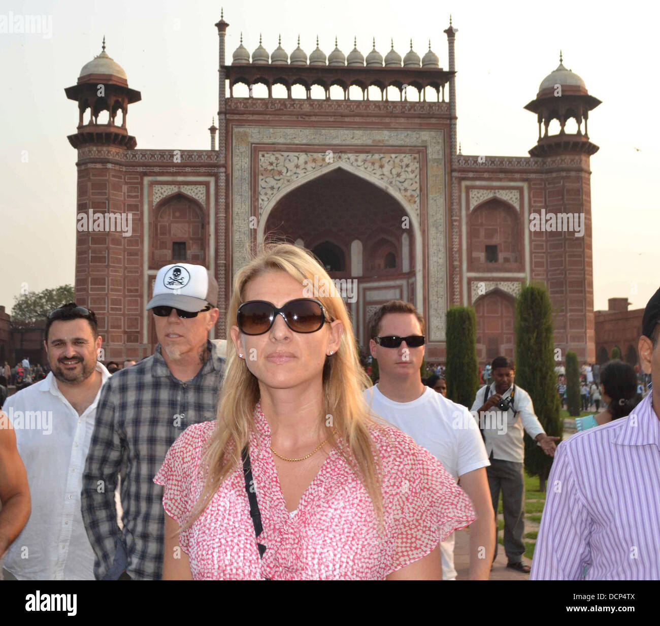 James Hetfield and wife Francesca Tomasi visit the Taj Mahal Agra Stock Photo, Royalty Free