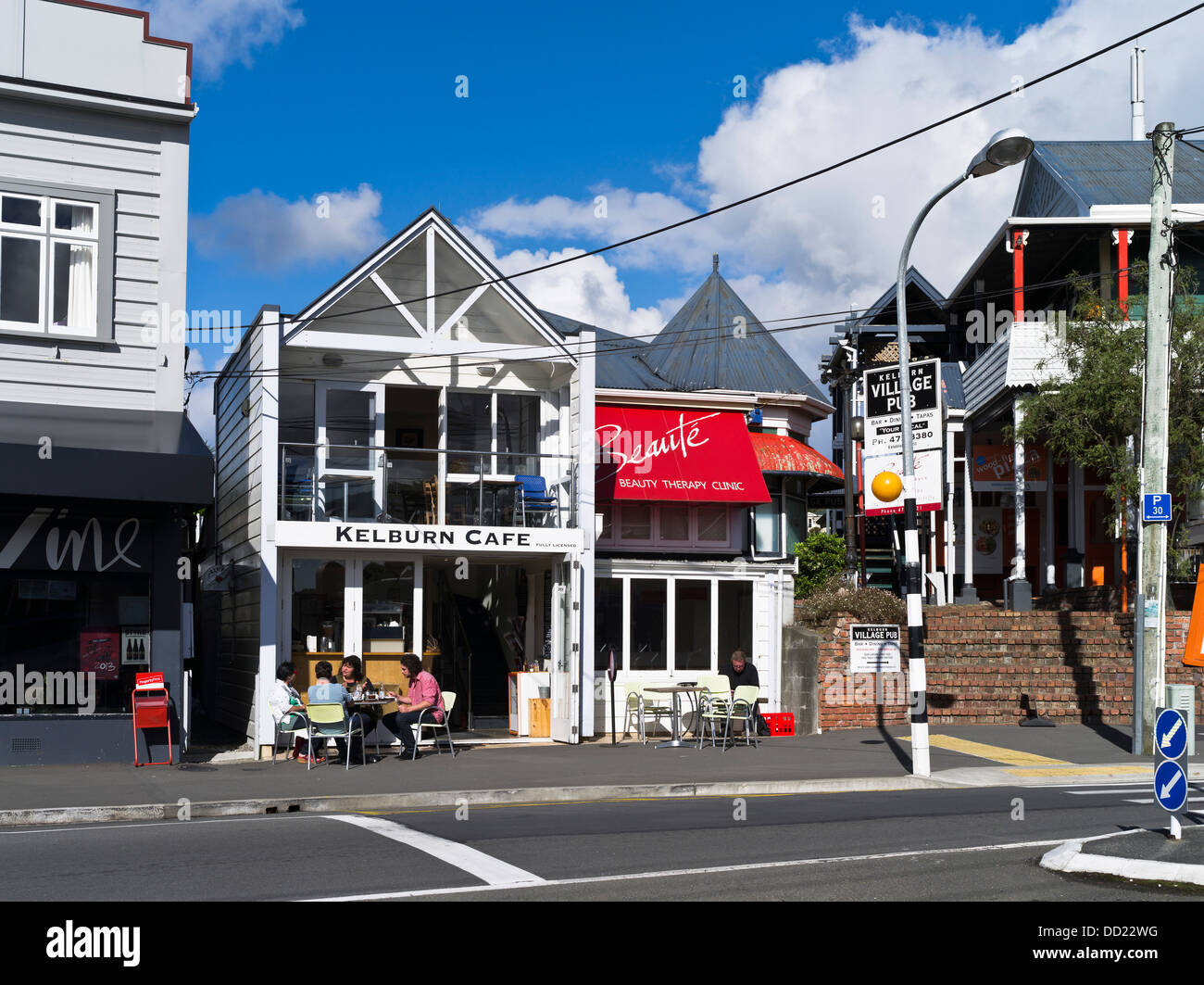 dh Kelburn WELLINGTON NEW ZEALAND Suburban residential area street Stock Photo, Royalty Free