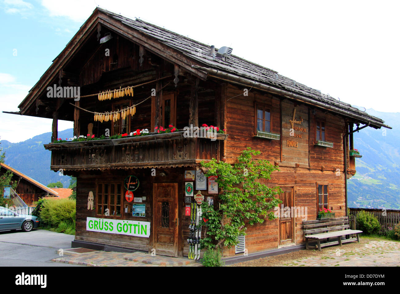 Altes holzhaus in ladis tirol österreich stock photo