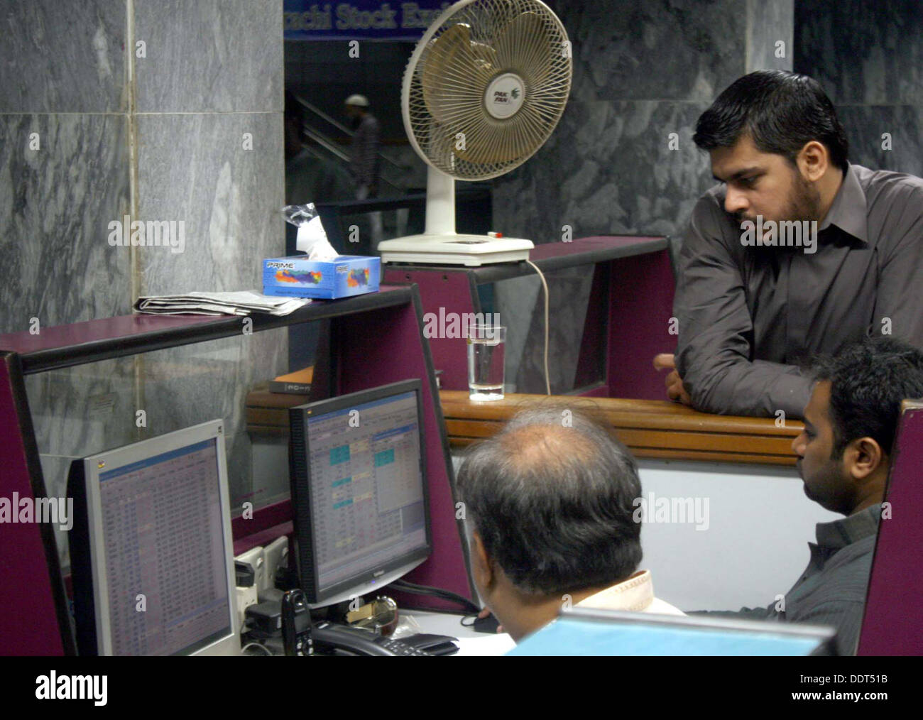 Trading system of karachi stock exchange