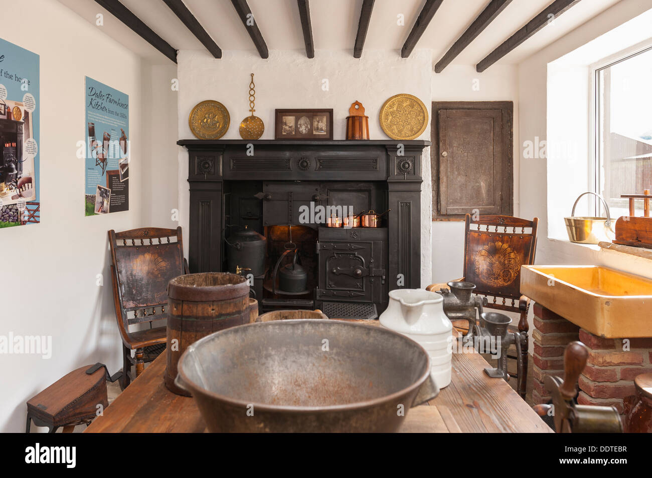 Old Fashioned Kitchen an old fashioned kitchen in the wensleydale creamery visitor Old Fashioned Kitchen an old fashioned kitchen in the wensleydale creamery visitor