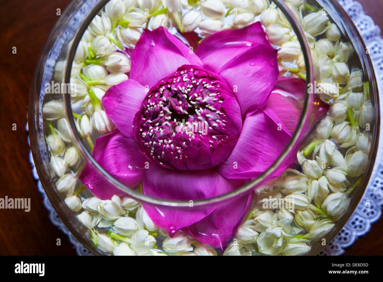 spa ´ayurvedic penthouse´ decoration with flowers mandarin spa ´ayurvedic penthouse´ decoration with flowers mandarin