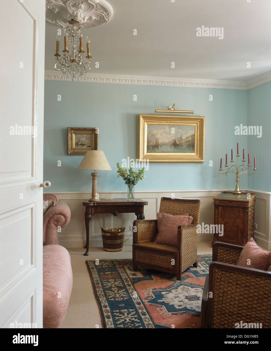 Living Room Decorating Ideas With Dado Rail dado rails stock photos & dado rails stock images - alamy Living Room Decorating Ideas With Dado Rail dado rails stock photos & dado rails stock images - alamy