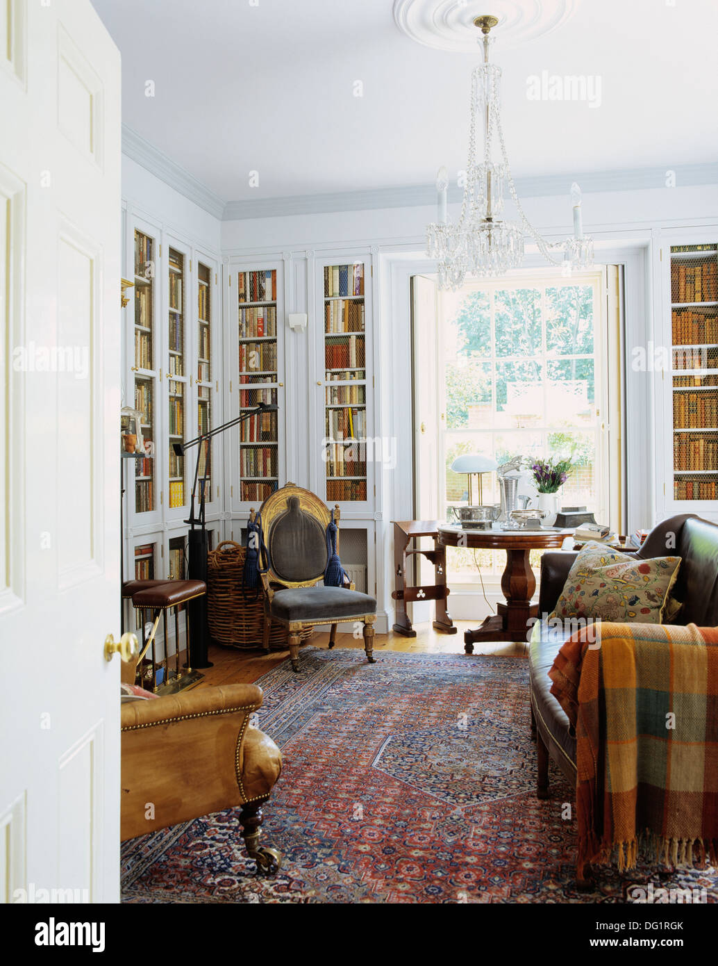 Living Room Bookcases Bookshelf Ideas How To Arrange Bookshelves