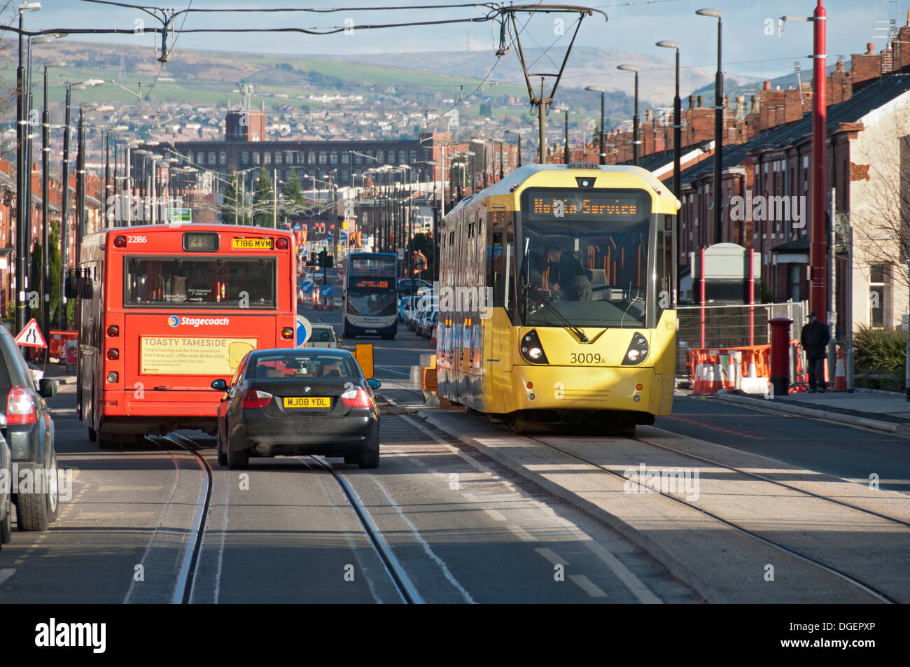 metrolink-tram-near-the-droylsden-stop-d
