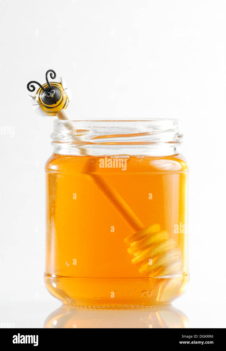 Honey jar with honey spoon Stockfoto, Lizenzfreies Bild 61901370 Alamy