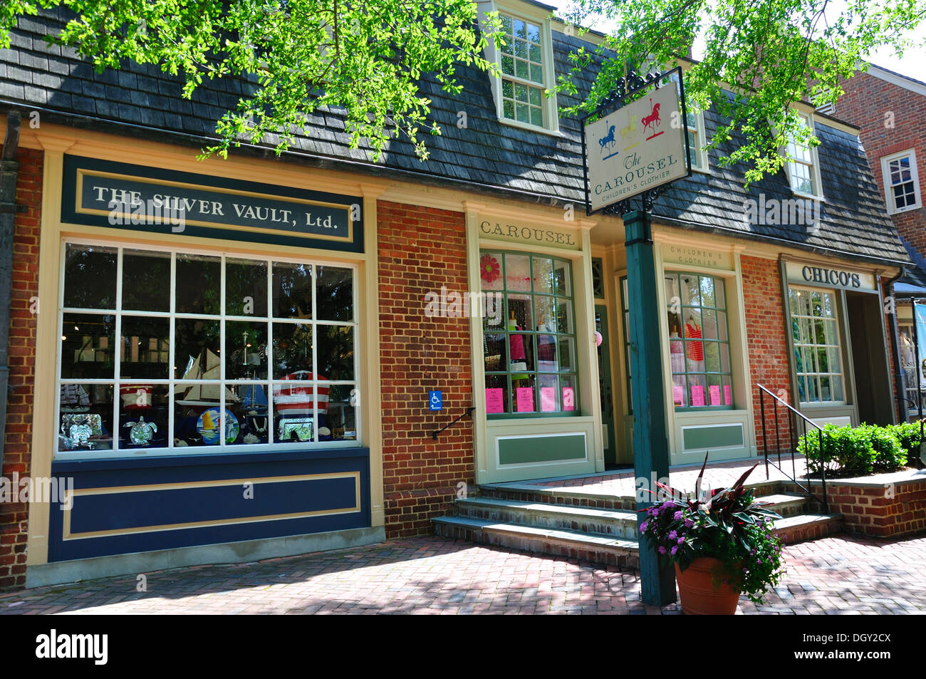 Little shops in historic downtown Williamsburg, Virginia, USA Stock