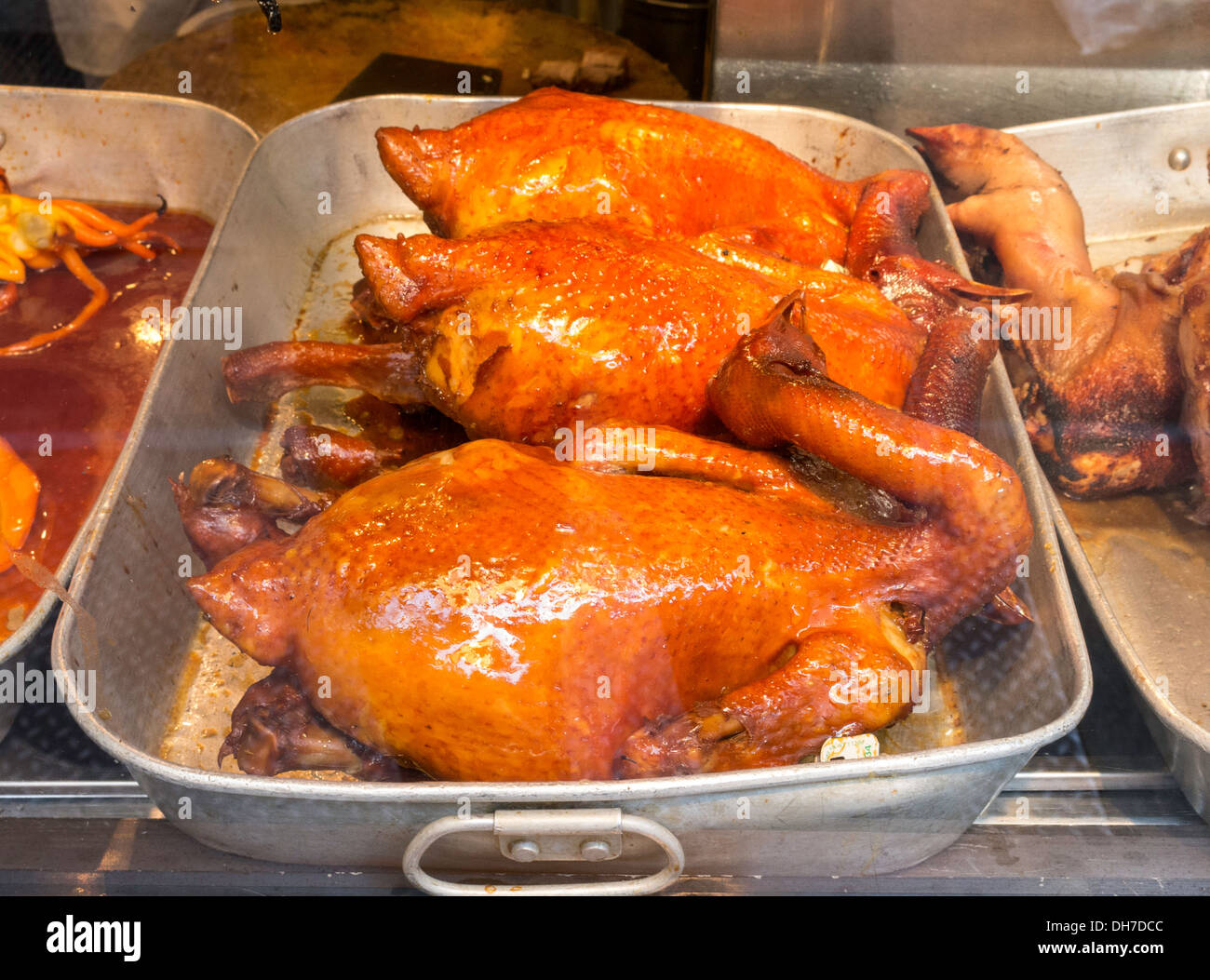 Roast Ducks in Restaurant Window, Chinatown, NYC, USA Stock Photo