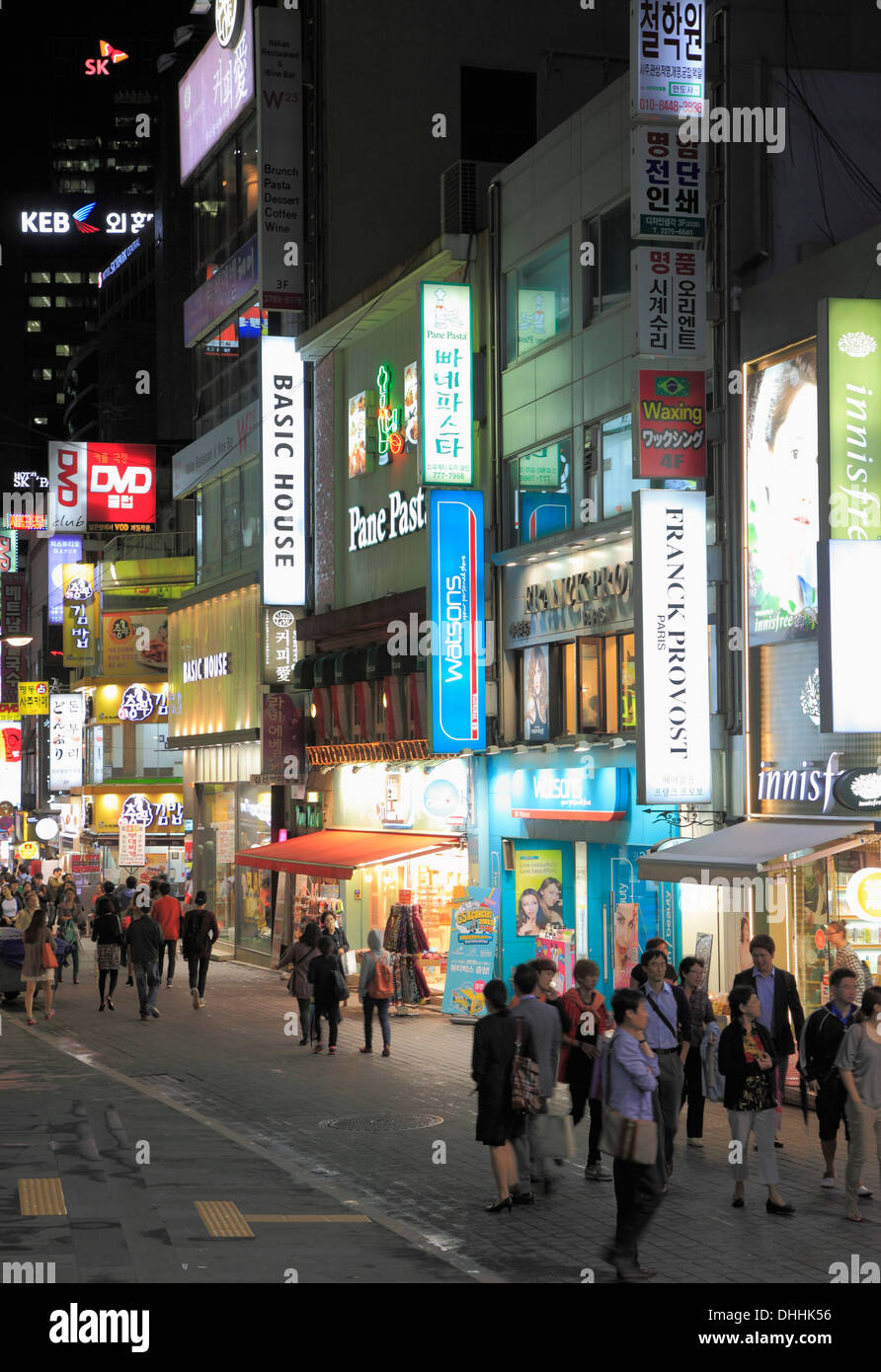 South Korea Seoul Myeong Dong Nightlife Stock Photo Alamy