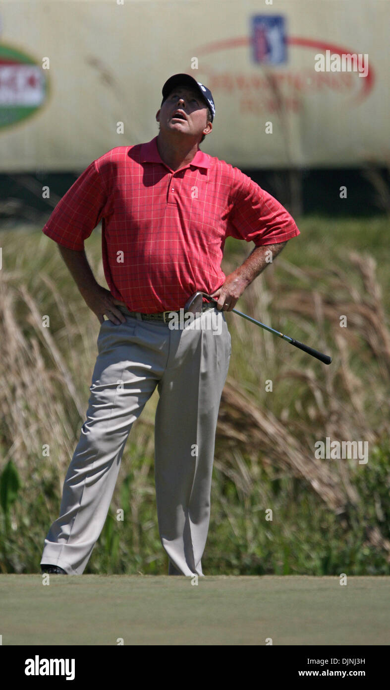 Apr 20, 2008 lutz, florida, usa scott hoch shows frustration ...