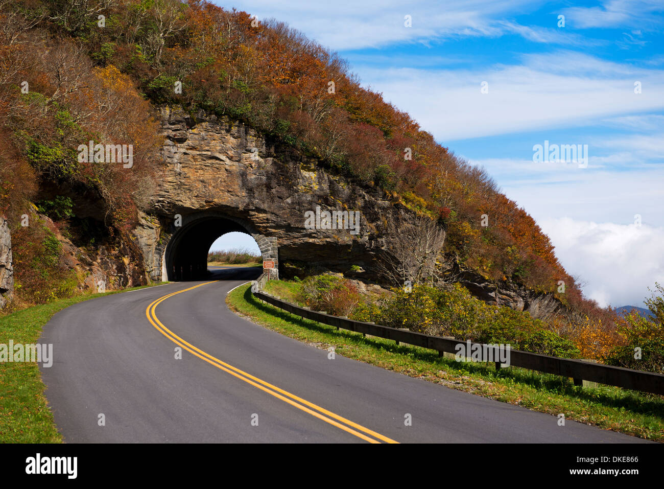 Craggy Pinnacle Tunnel, Blue Ridge Parkway, Asheville, North Stock