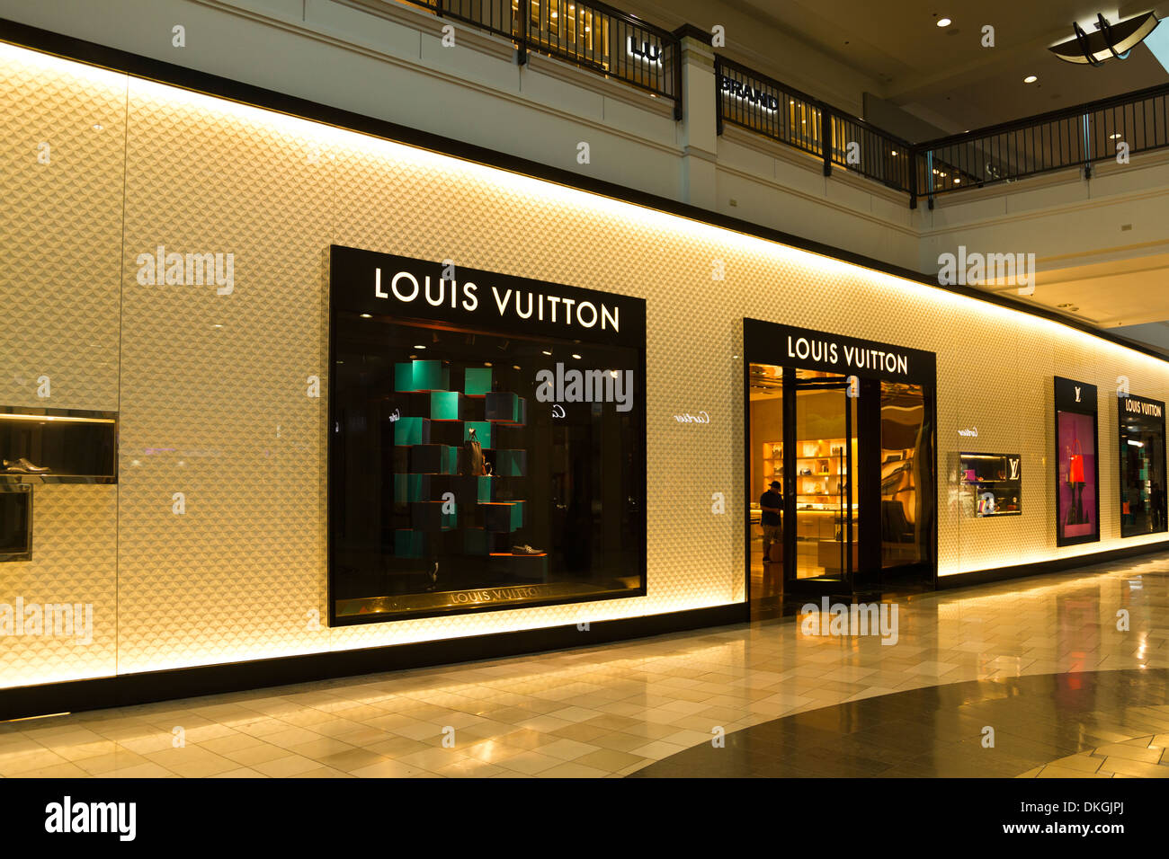 Louis Vuitton LV at Westfield Valley Fair Mall, Santa Clara Stock Photo, Royalty Free Image ...