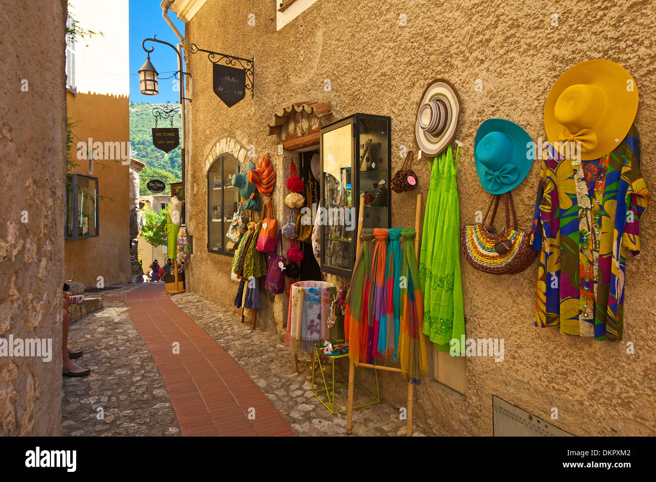 Clothes stores France clothing stores