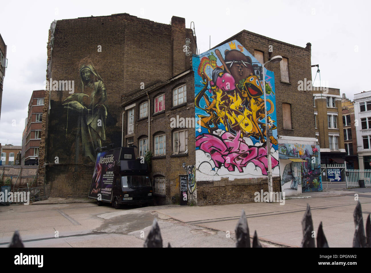 famous Graffiti art in the London district of Shoreditch, London Stock