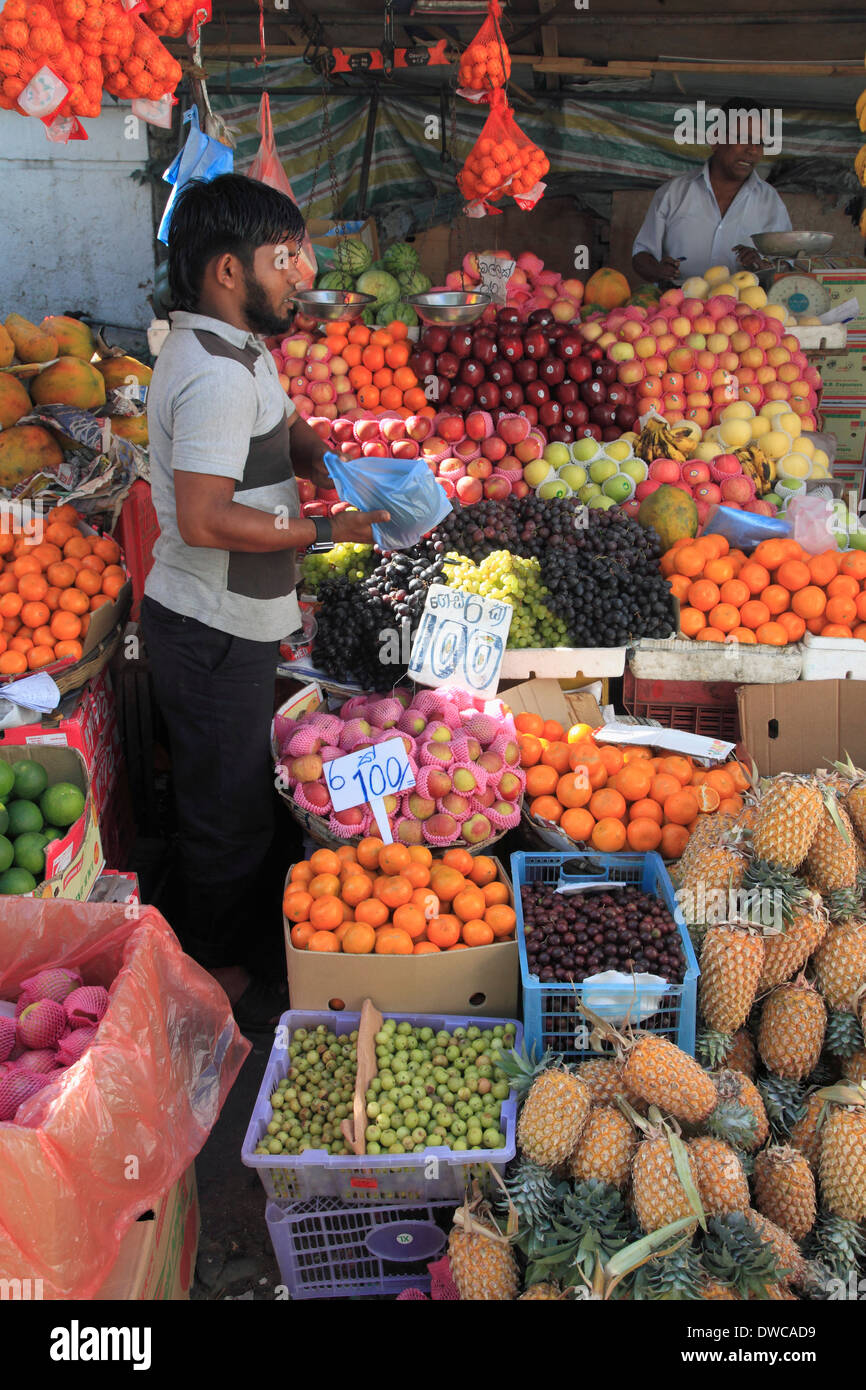 Sri Lanka Kandy Market Fruits People Stock Photo Alamy