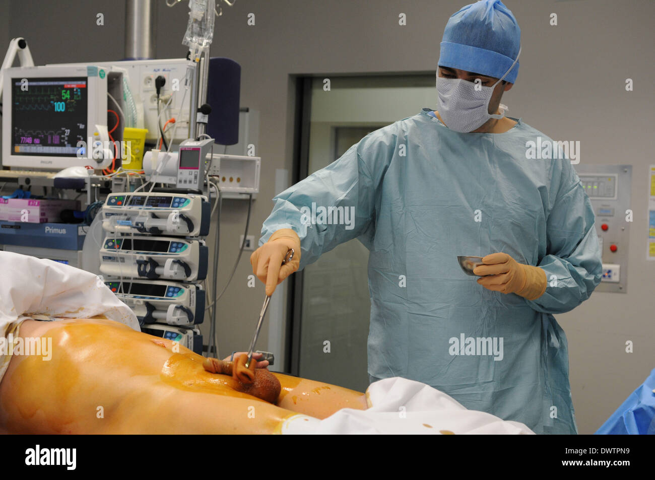 erection-disorder-surgery-hospital-stock-photo-67542197-alamy