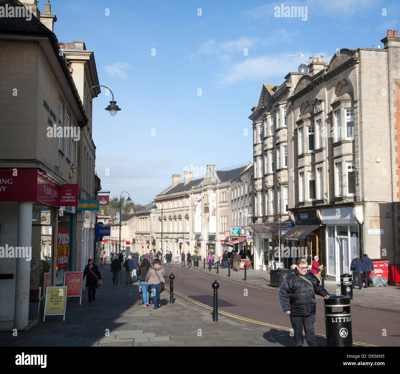 Shops and shoppers in the High Street of the town of Chippenham Stock