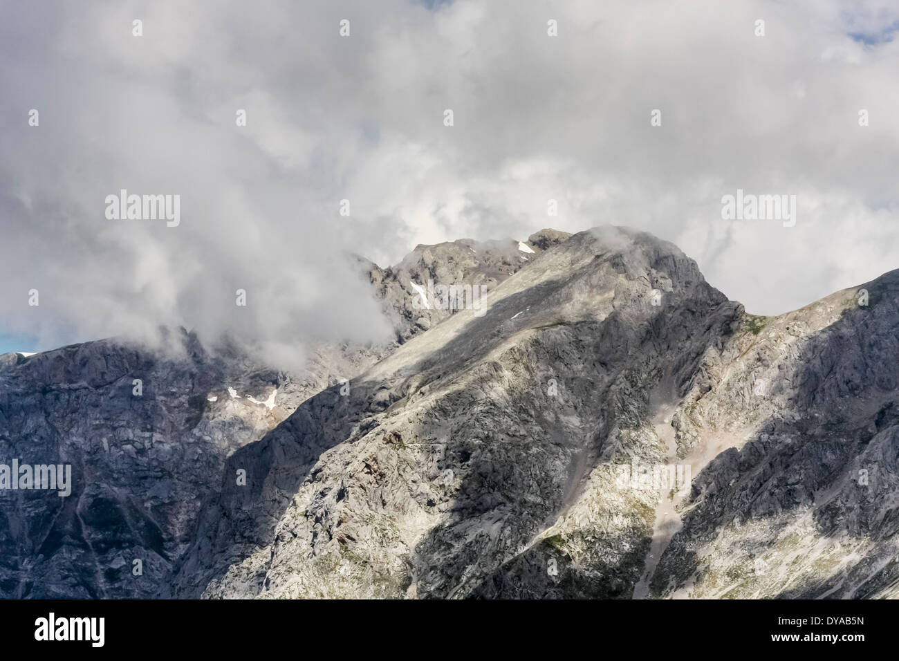 Cantabrian Mountains Stock Photo, Royalty Free Image 68455121 Alamy