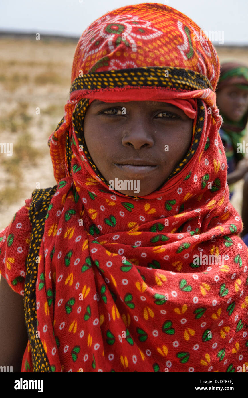Portrait of <b>an Afar</b> girl in the Danakil Depression, Ethiopia Stock Photo - portrait-of-an-afar-girl-in-the-danakil-depression-ethiopia-DYP9HJ