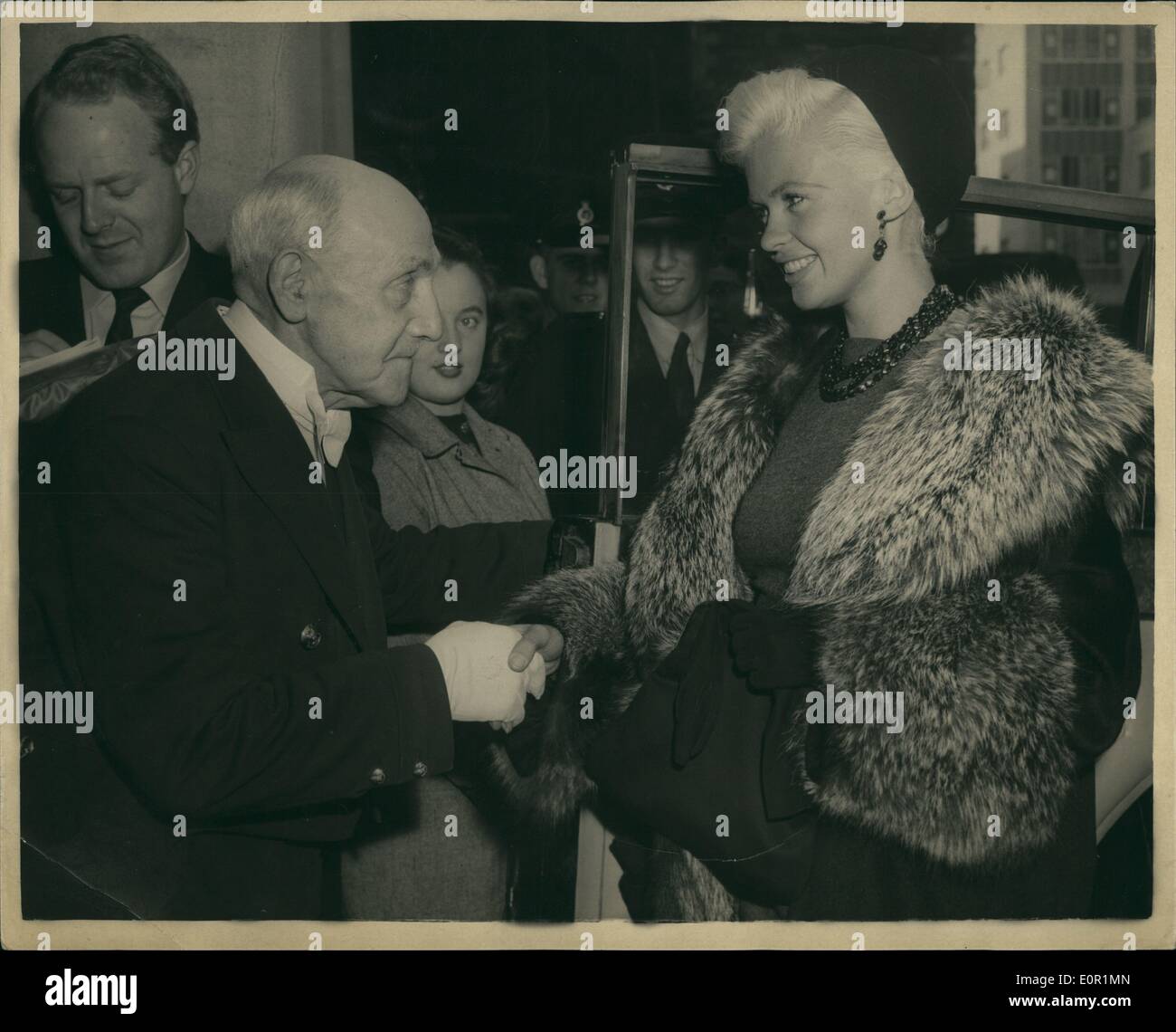 Jayne Mansfield House sep. 09, 1957 - jayne mansfield visits mansion house: photo shows Jayne Mansfield House sep. 09, 1957 - jayne mansfield visits mansion house: photo shows