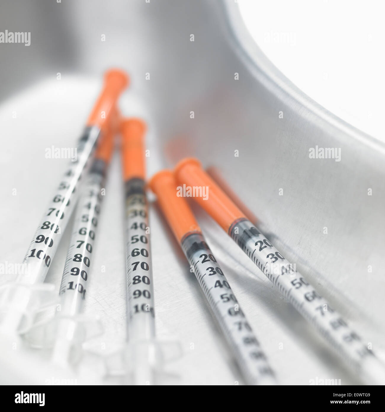 Medical Syringes Hi Res Stock Photography And Images Alamy