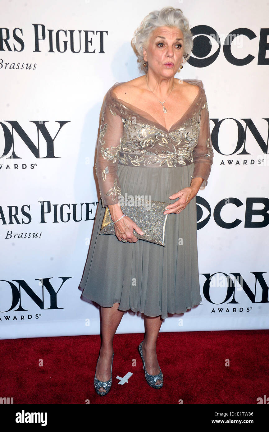 New York, USA. 8th June, 2014. Tyne Daly attending American Theatre