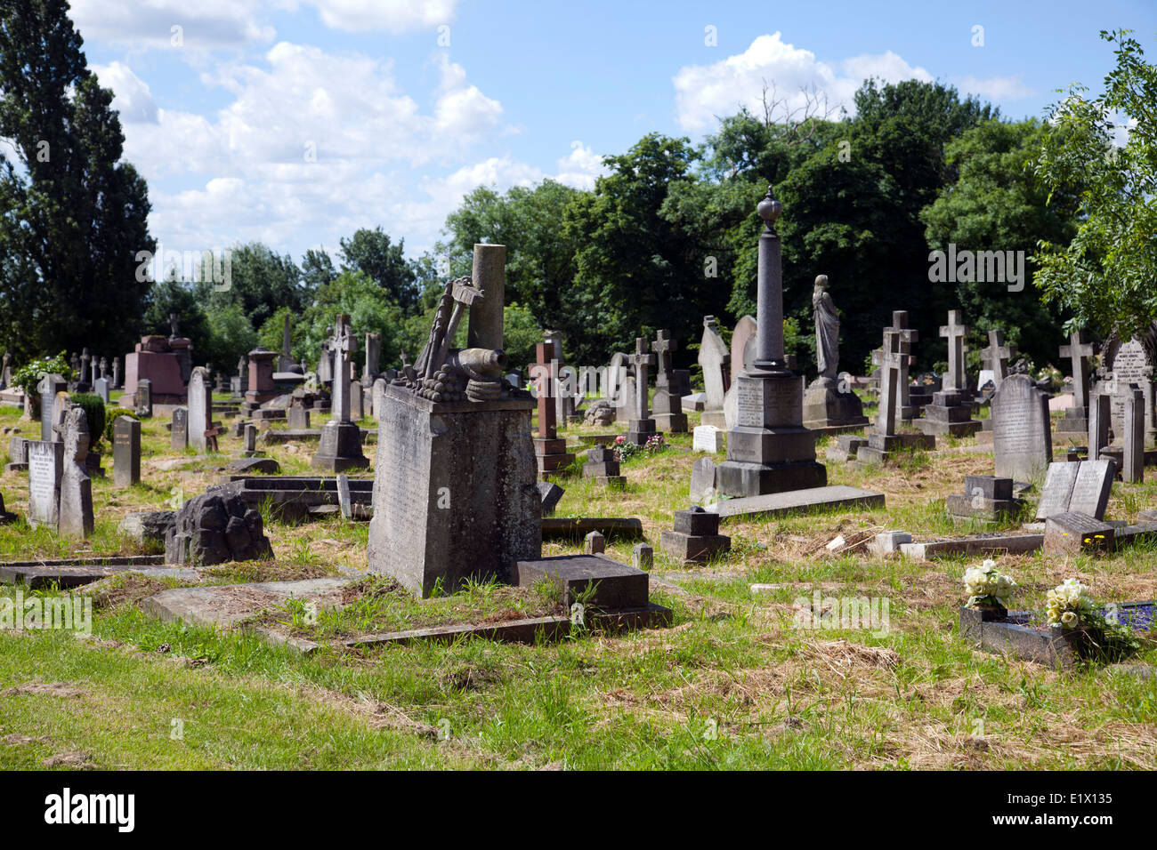 Kensal Green Cemetery on Harrow Road in West London UK Stock Photo, Royalty Free Image