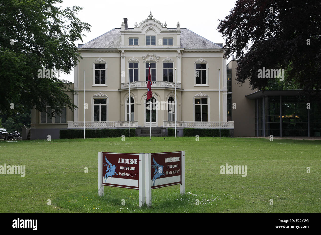 Airborne Museum Hartenstein (Oosterbeek) Visitor Information & Reviews