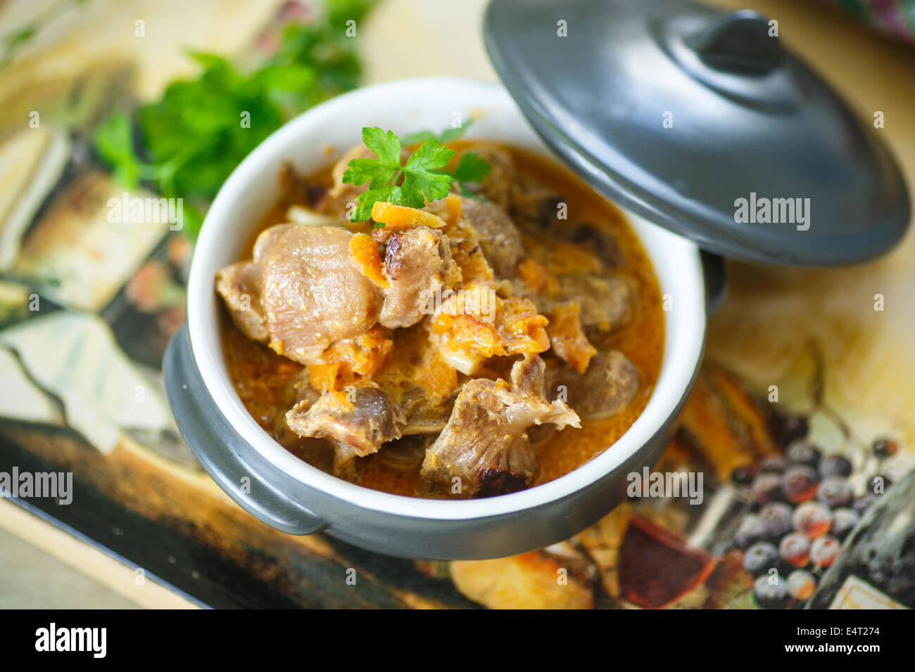 Куриные желудки в мультиварке рецепт