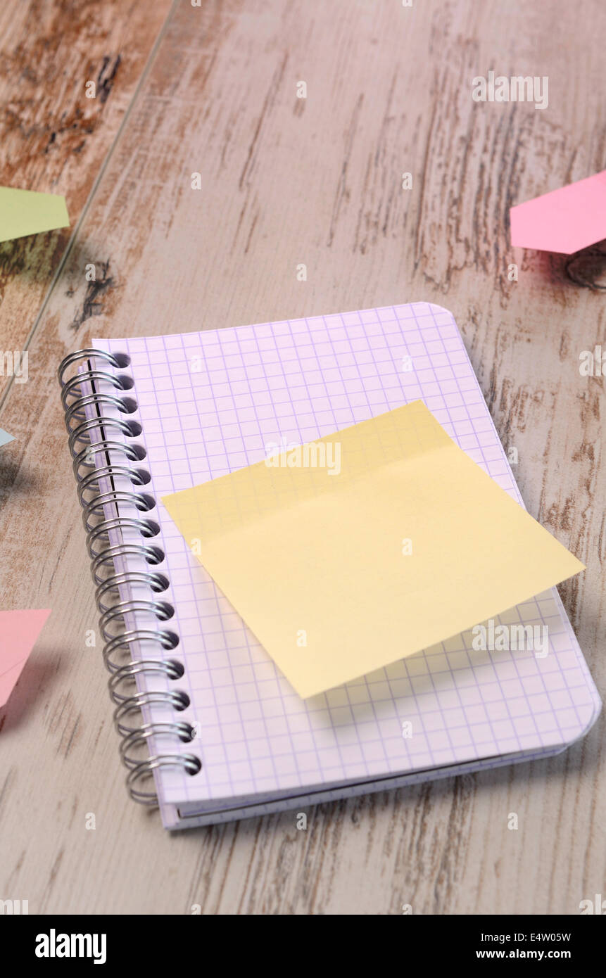 Sticky notes on a wooden table Stockfoto, Lizenzfreies Bild 71849061