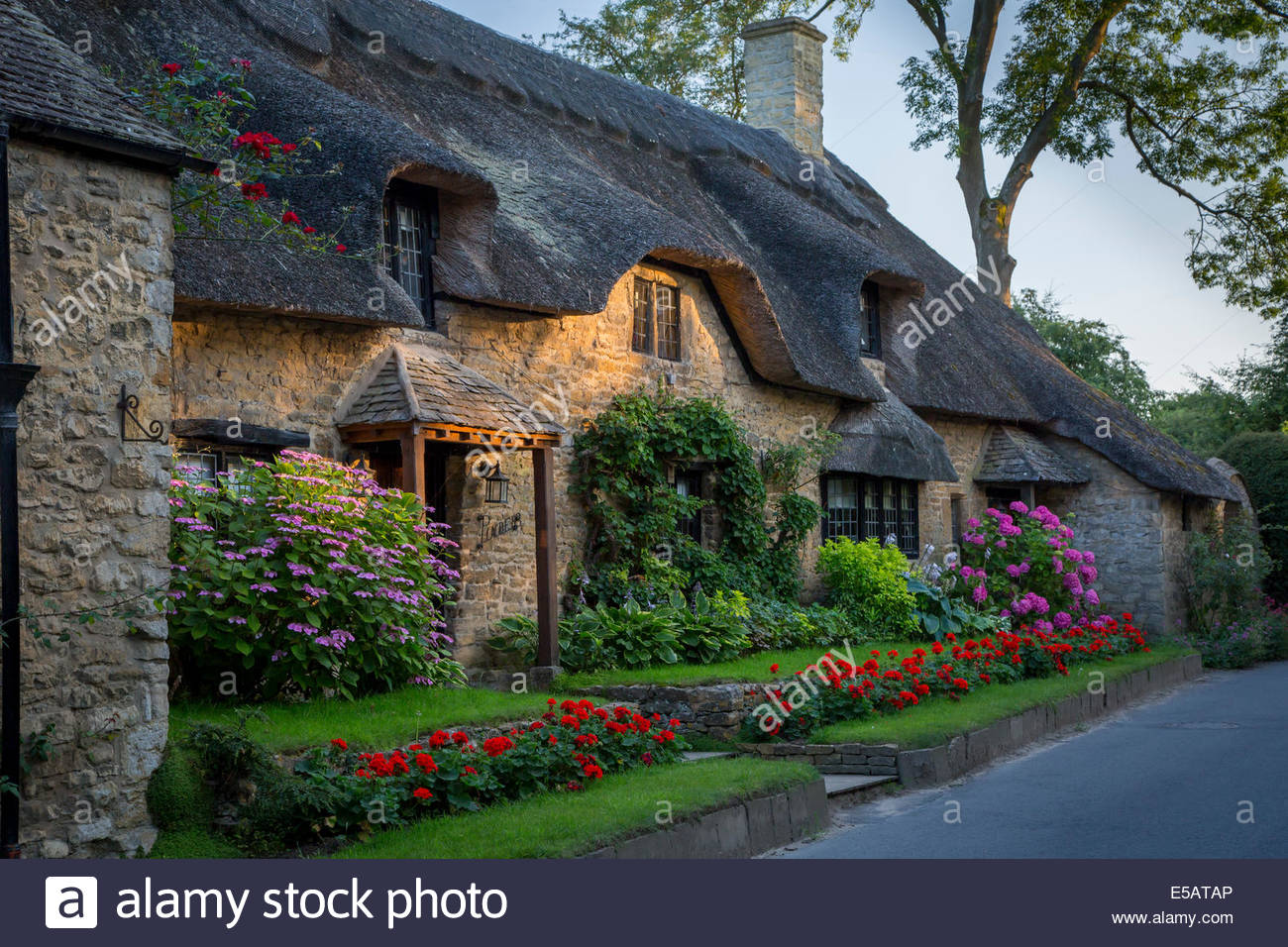 Thatch roof cottage in Broad Campden, the Cotswolds, Gloucestershire