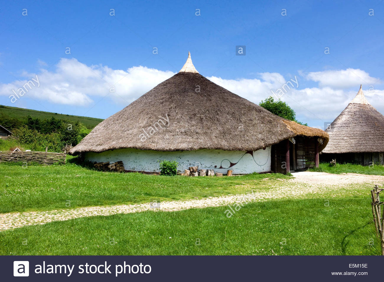 Reconstructed 'Iron Age' roundhouses at Butser Ancient Farm Stock Photo