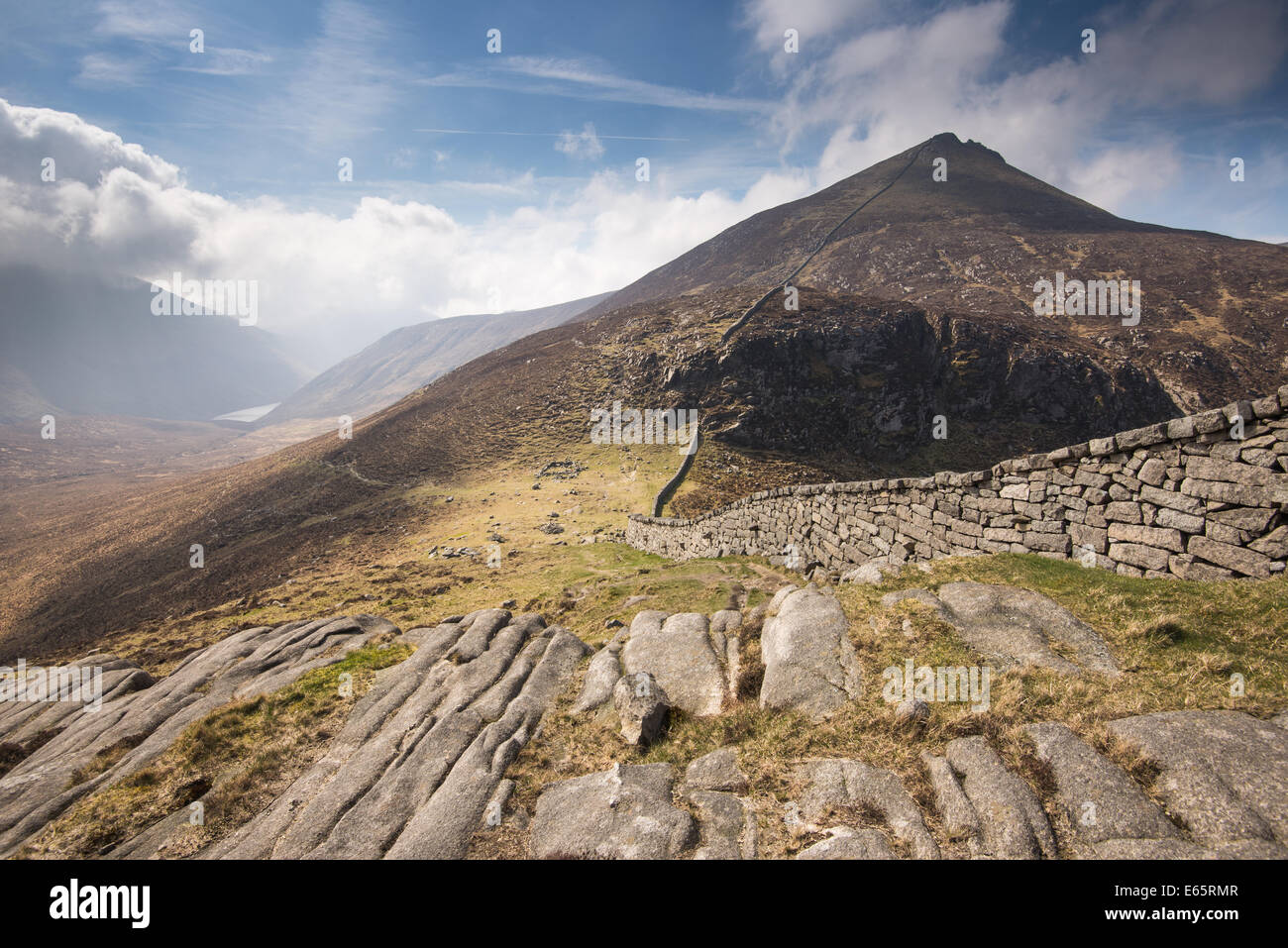 Slieve-Bearnagh-Mourne-Mountains-Norther