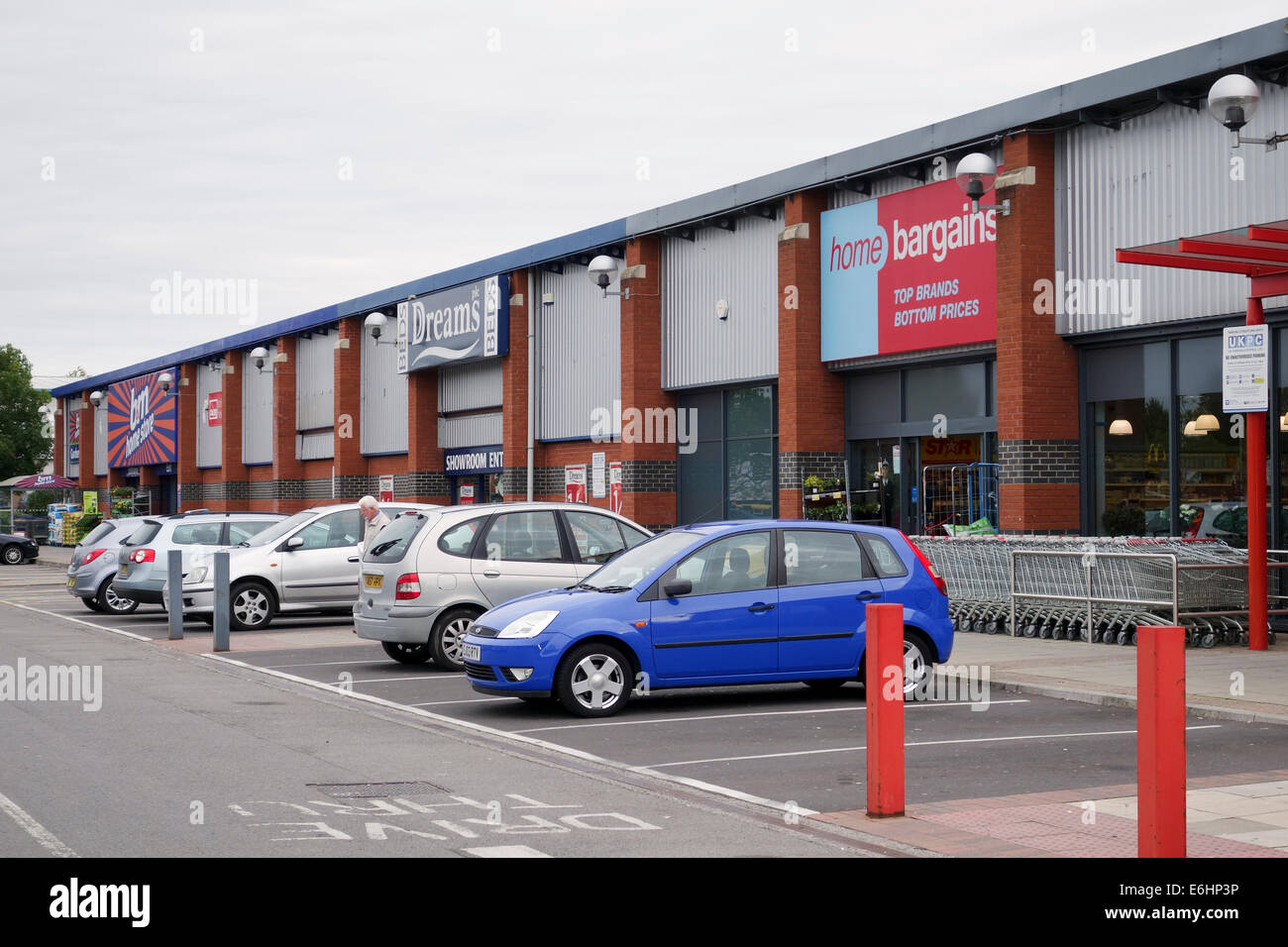 Trowbridge Retail Park, Wiltshire Stock Photo, Royalty Free Image