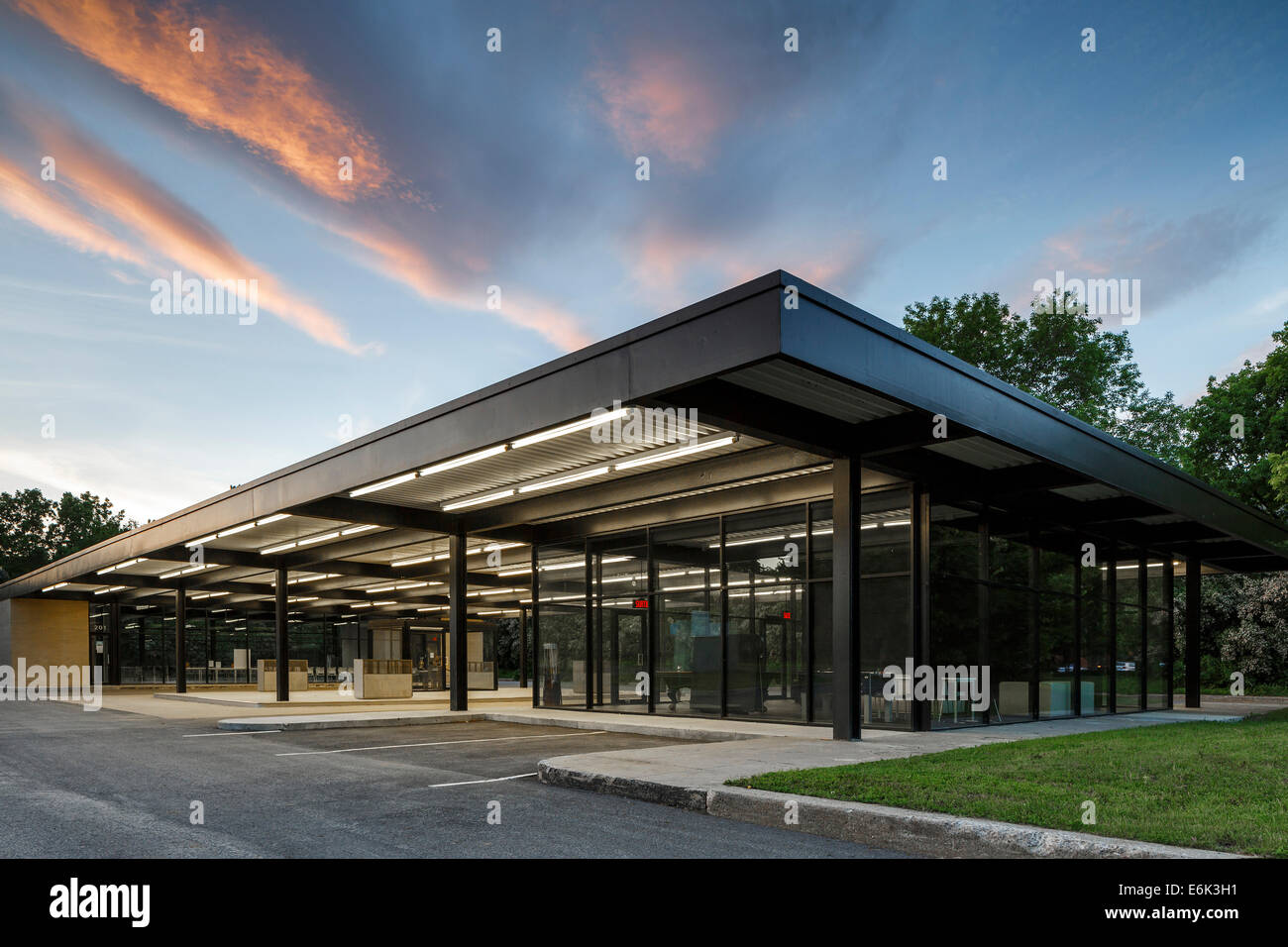 Mies van der Rohe Gas Station, Montreal, Canada. Architect Stock Photo