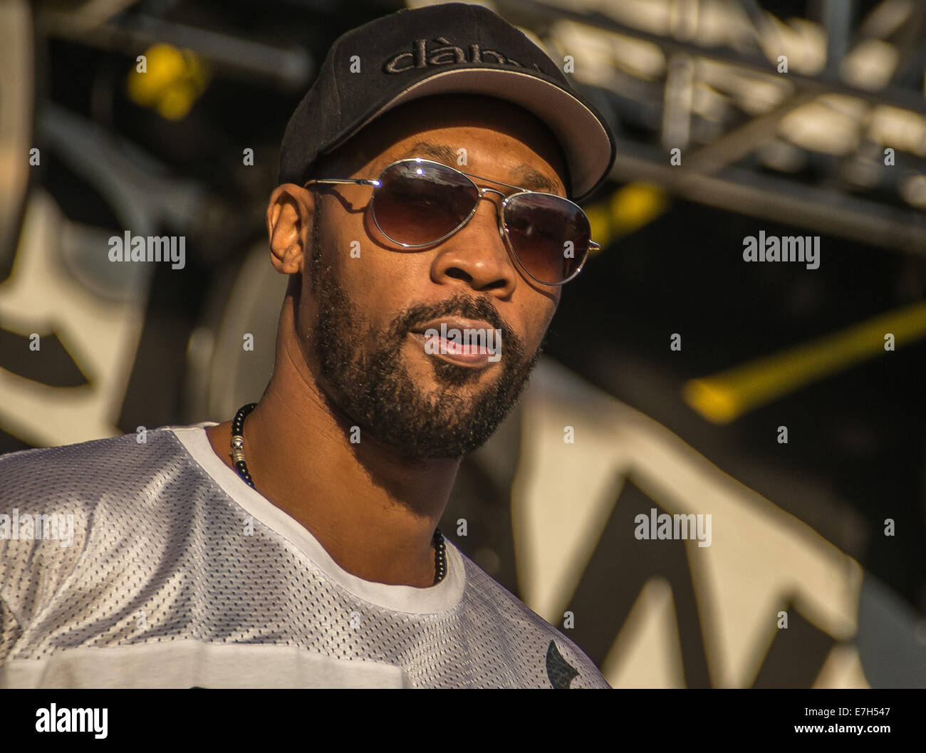 <b>ROBERT FITZGERALD</b> DIGGS (RZA) of Wu-Tang Clan performs at Riot Fest 2014 in ... - chicago-il-usa-13th-sep-2014-robert-fitzgerald-diggs-rza-of-wu-tang-E7H547