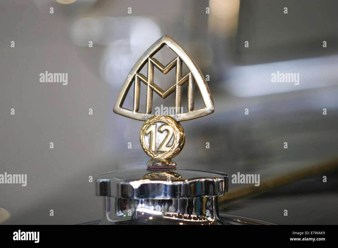 Maybach hood ornament Stock Photo, Royalty Free Image 73701245 Alamy