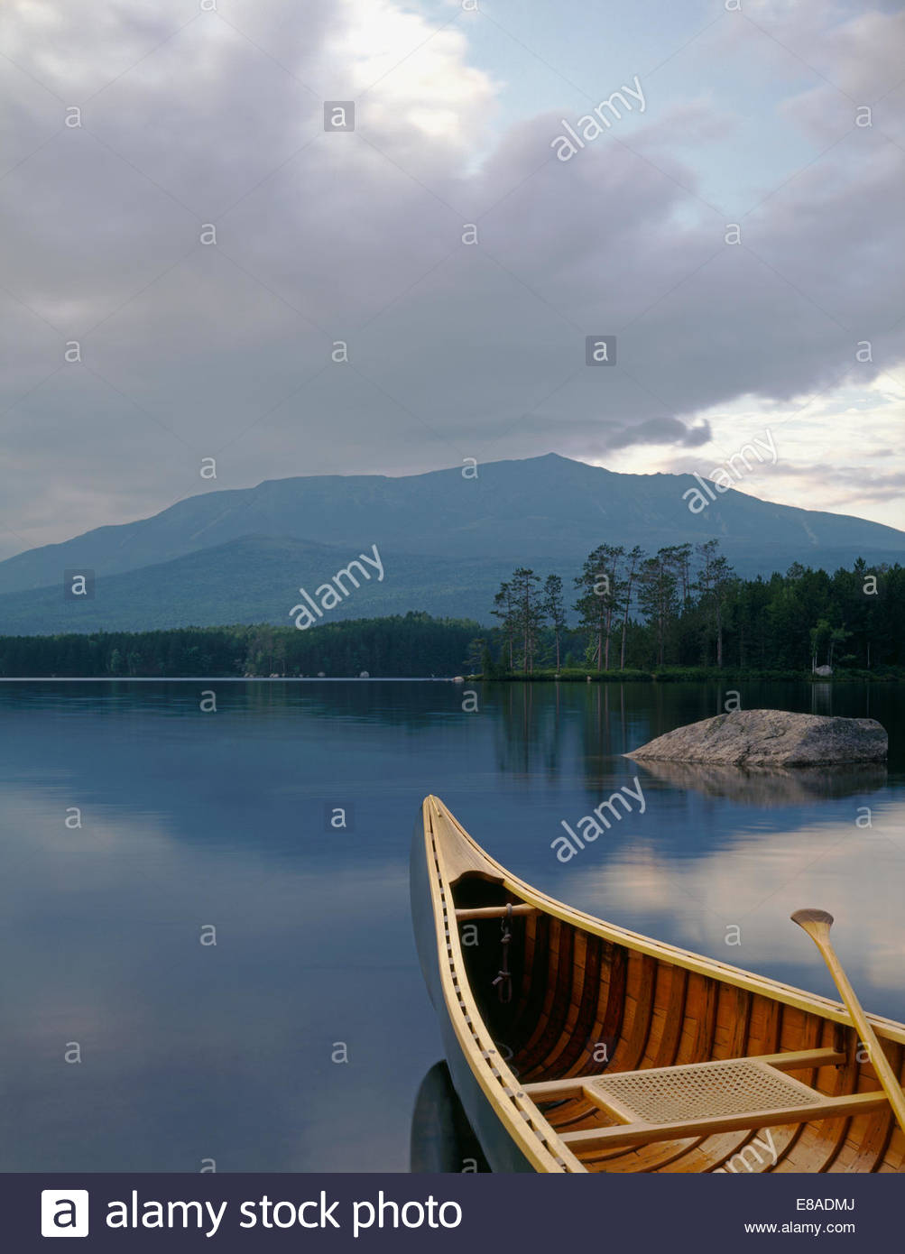 Canoe_and_MtKatahdin_Baxter_State_Park_M