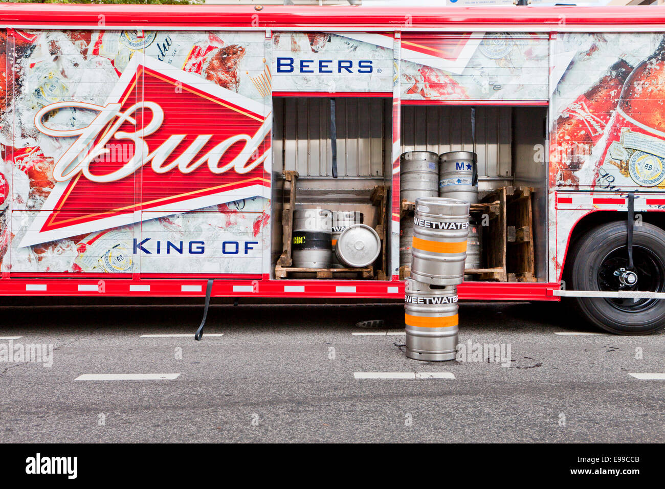 Budweiser beer delivery truck USA Stock Photo, Royalty Free Image