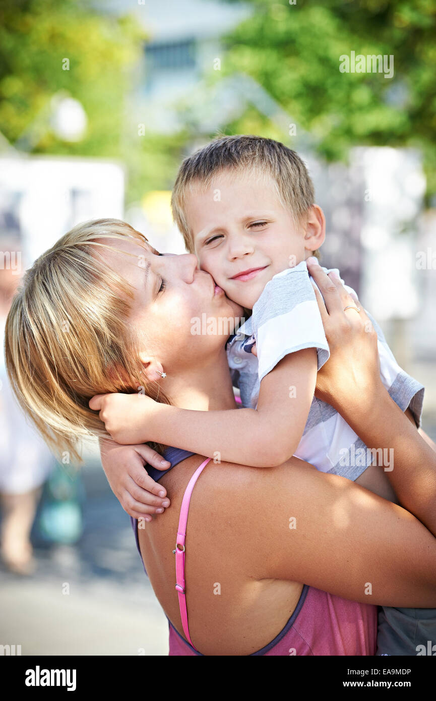 Mother Son Kiss Kissing Hi Res Stock Photography And Images Alamy