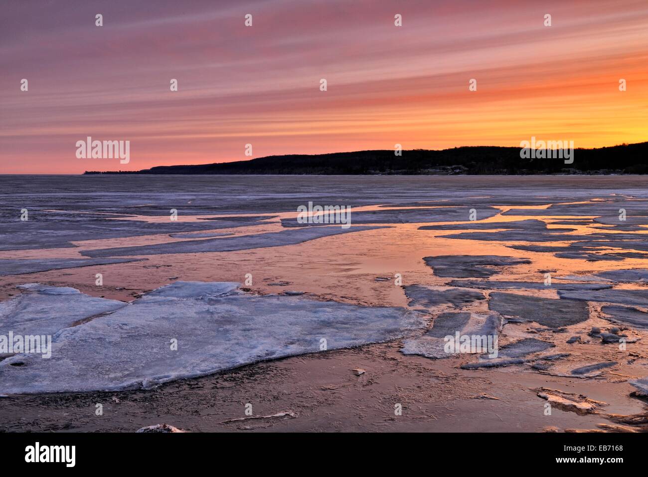 Munising Bay on Lake Superior at dawn, Munising, Michigan, USA