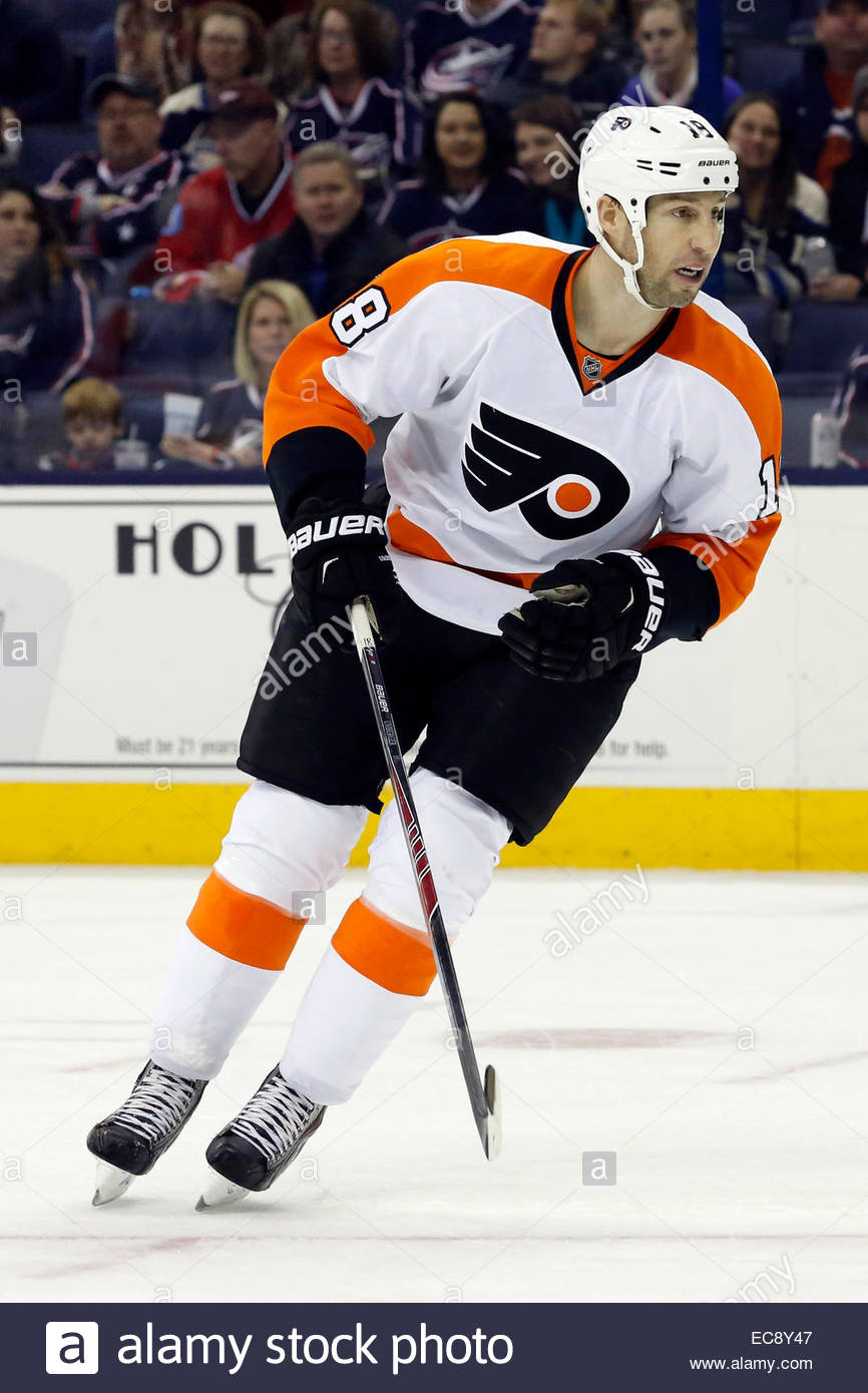 dec 09 2014 philadelphia flyers left wing r j umberger 18 umberger flyers