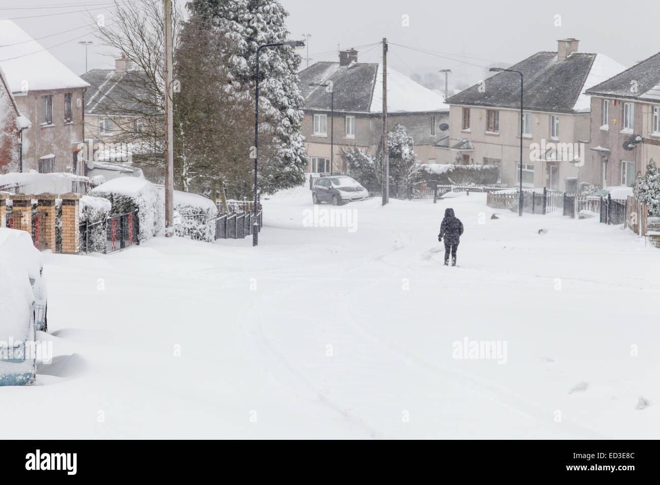 Snow blocking roads on a housing estate in Bradford, West Yorkshire Stock Photo, Royalty Free Snow blocking roads on a housing estate in Bradford, West Yorkshire Stock Photo, Royalty Free