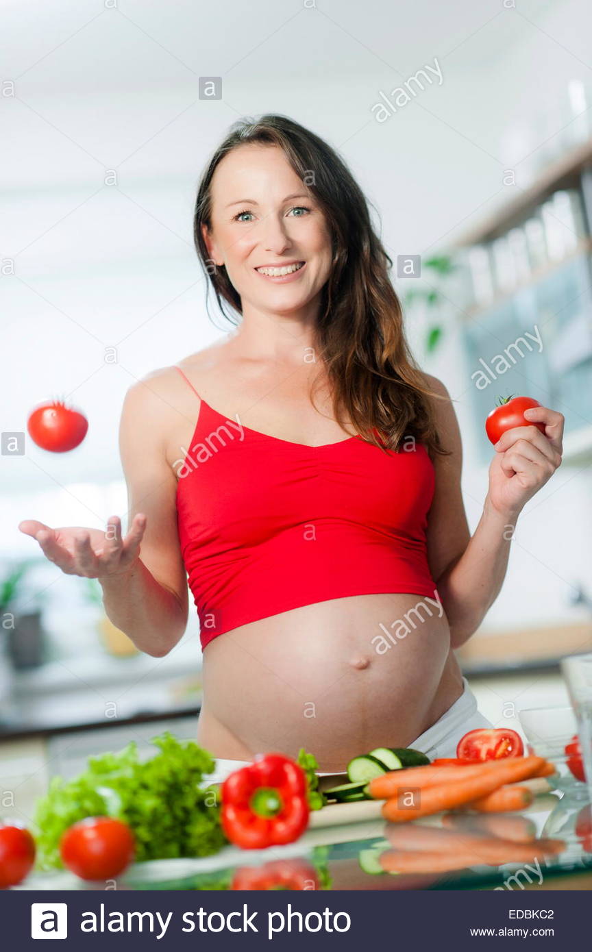 Pregnant Cooking 80