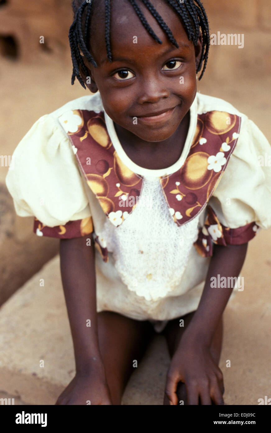 Burkina Fasos BRIGHT girl children | Millennium Challenge 