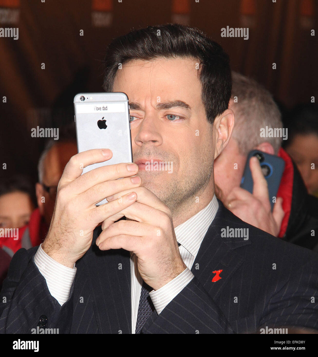 <b>CARSON DALY</b> takes a photo of the press with his &#39;I love Dad&#39; Apple iPhone at <b>...</b> - new-york-usa-6th-feb-2015-carson-daly-takes-a-photo-of-the-press-with-EFKD8Y