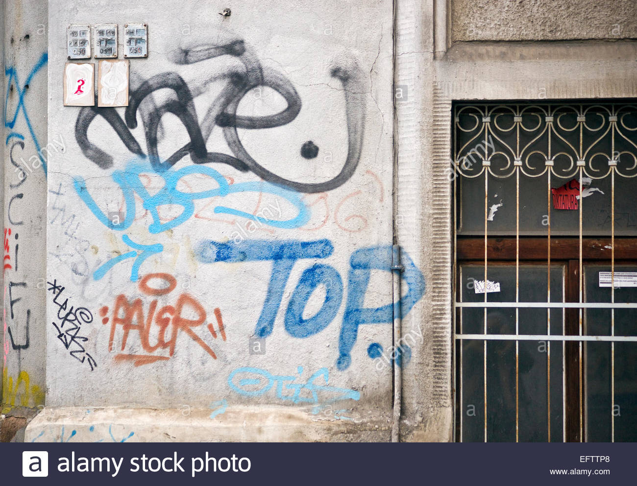 Essay about graffiti as vandalism