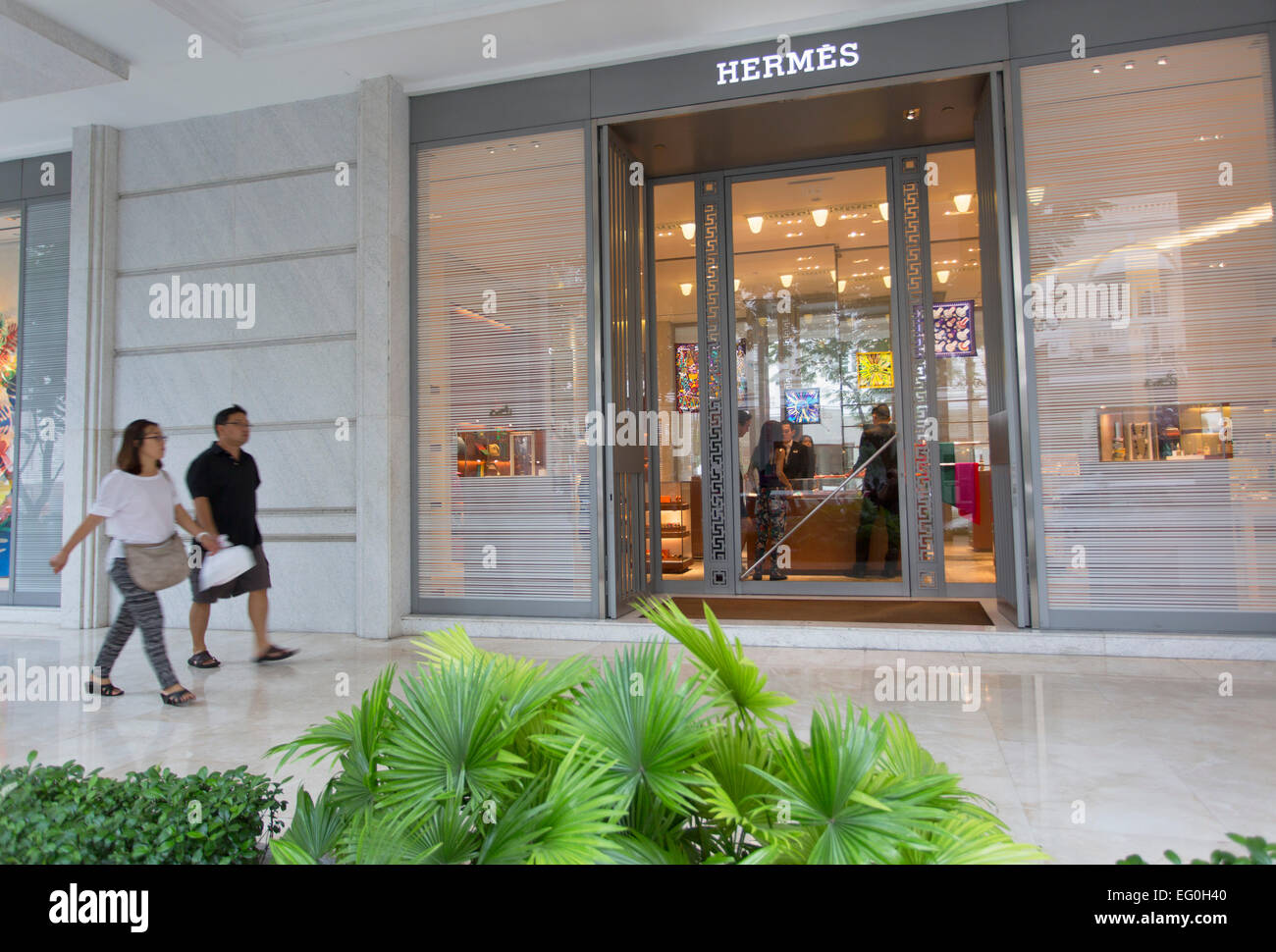 Hermes Shop Store Stock Photos \u0026amp; Hermes Shop Store Stock Images ...